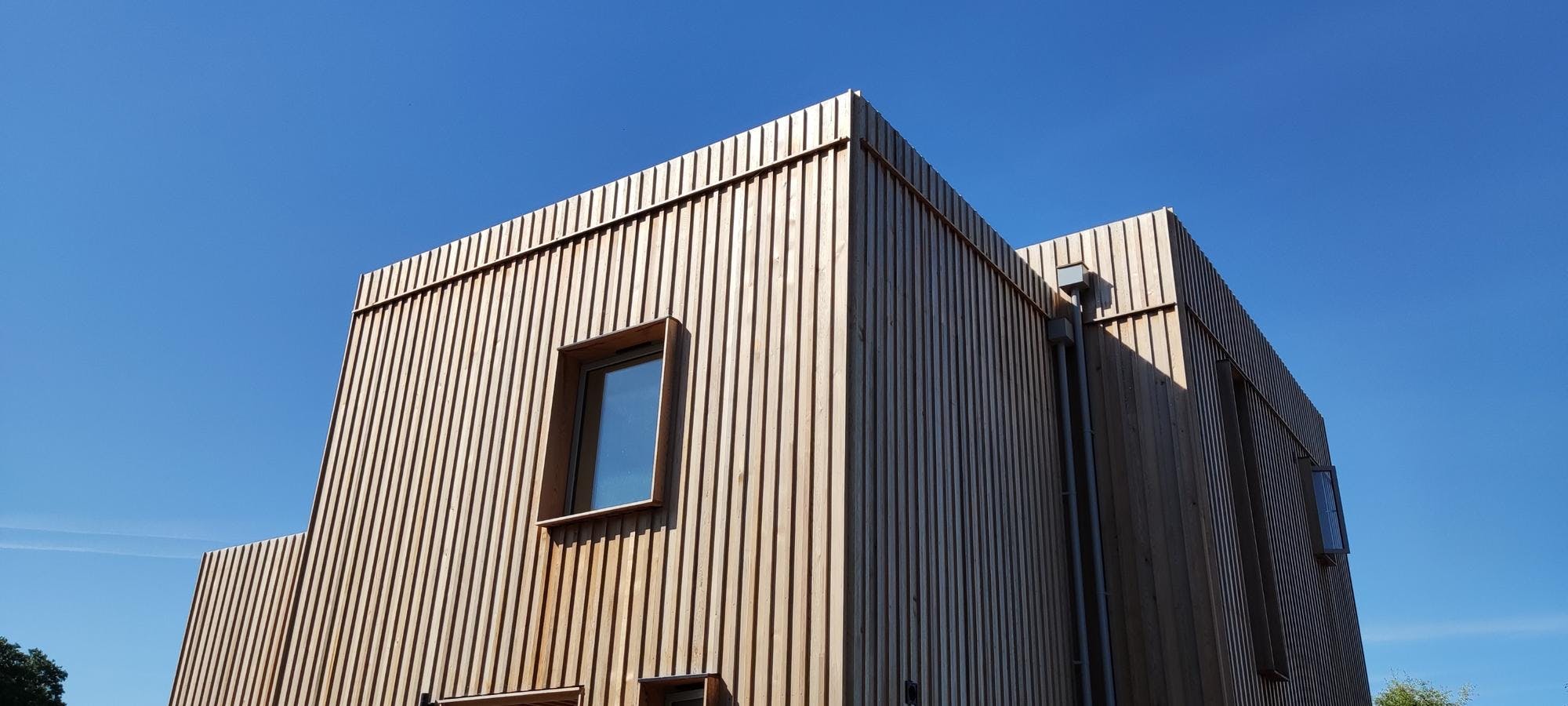 External view of timber clad Paragraph 80 home