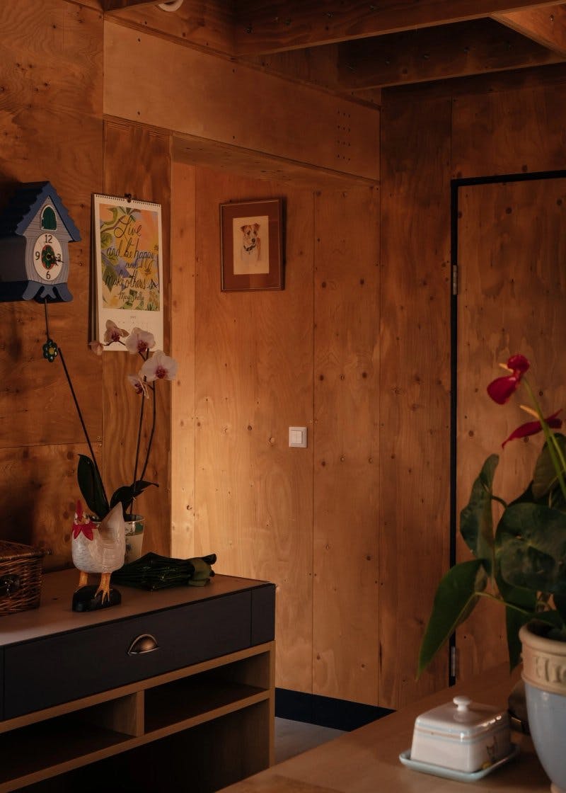 Bespoke wooden interior by Studio Bark