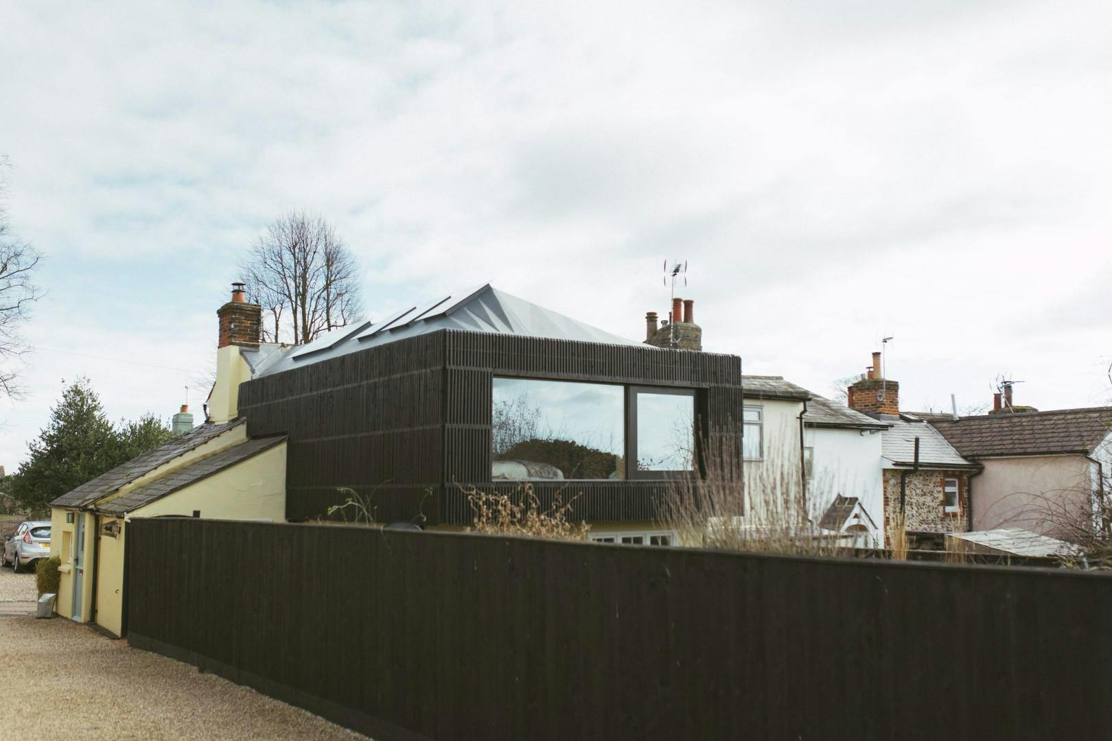 Contemporary extension on a traditional cottage in Essex
