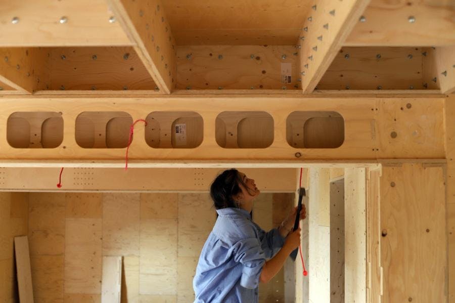 Students build Nest House as part of No Building As Usual live build programme